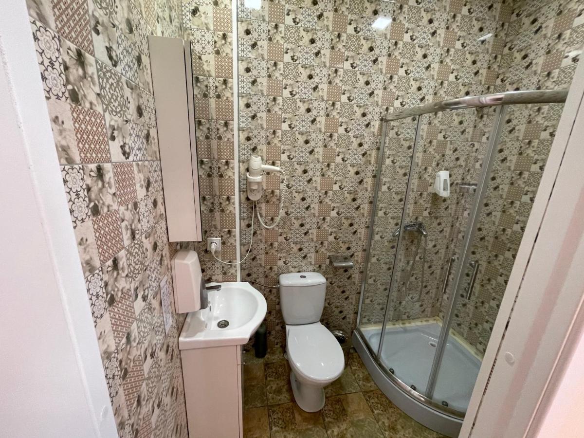 Mr Jo'S Hostel Каунас Екстериор снимка